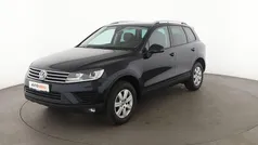 Blau Gebraucht 2017 VW Touareg Terrain Tech SUV | 29.230 € (Fairer Preis)