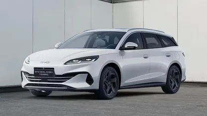 Polar white Neu 2026 BYD Seal Comfort Kombi | 38.750 € (Fairer Preis)