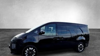 Gebraucht Hyundai Staria Signature 224 PS (164 kW) 2025 Van / Kleinbus