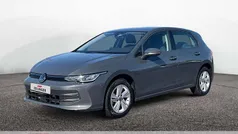 Gebraucht 2024 VW Golf VIII Life Limousine | 23.444 € (Guter Preis)