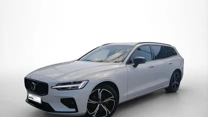 Gebraucht Volvo V60 Plus 197 PS (144 kW) 2024 Kombi