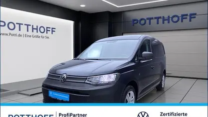 Blau Gebraucht 2021 VW Caddy Maxi Van / Kleinbus | 21.777 € (Fairer Preis)