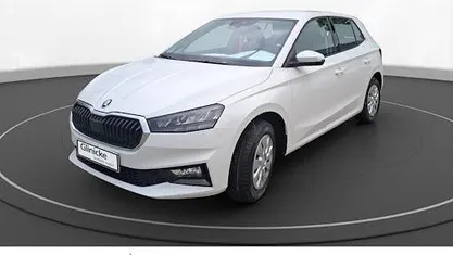 Weiß Neu 2025 Skoda Fabia Essence Kleinwagen | 18.490 € (Fairer Preis)
