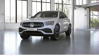 Gebraucht Mercedes GLC400d AMG 330 PS (242 kW) 2023 Weiß Coupé