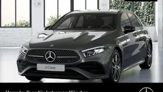 Grau Gebraucht 2025 Mercedes A220 AMG Limousine | 36.500 € (Fairer Preis)