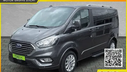 Gebraucht Ford Tourneo 185 PS (136 kW) 2021 Magneticgrau (metallic) Van / Kleinbus