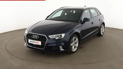 Second-hand Audi A3 Sport 116 CP (85 kW) 2019 Albastru Berlinǎ