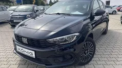 Cinema schwarz (5cd) Gebraucht 2023 Fiat Tipo Cross Kombi | 19.999 € (Guter Preis)