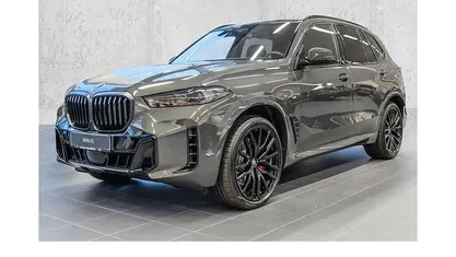 Gebraucht 2025 BMW X5 M Sport SUV | 107.490 € (Fairer Preis)