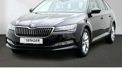 Gebraucht Skoda Superb Style 150 PS (110 kW) 2023 Schwarz Kombi