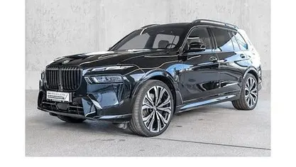 Gebraucht BMW X7 M Sport 352 PS (258 kW) 2025 SUV