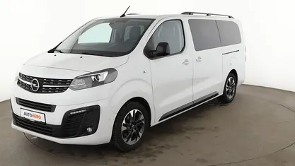 Gebraucht Opel Zafira Life 177 PS (130 kW) 2023 Weiß Van / Kleinbus