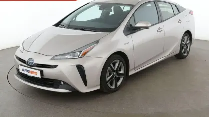 Gebraucht Toyota Prius Comfort 122 PS (89 kW) 2019 Braun Kleinwagen