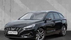 Abyss black / mic Gebraucht 2024 Hyundai i30 Trend Kombi | 22.450 € (Fairer Preis)