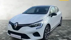 Weiß Gebraucht 2024 Renault Clio V Equilibre Limousine | 15.999 € (Fairer Preis)