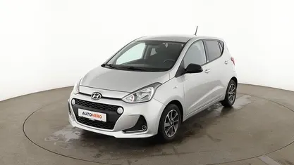 Silber Gebraucht 2019 Hyundai i10 YES! Kleinwagen | 10.950 € (Fairer Preis)