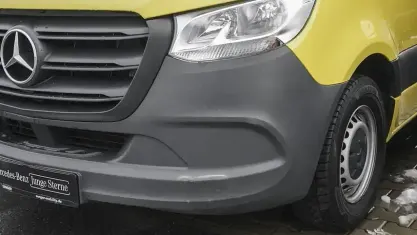 Usata Mercedes Sprinter 150 CV (110 kW) 2024 Nero Furgone