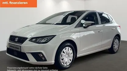 Weiß Gebraucht 2022 Seat Ibiza CONNECT Limousine | 13.450 € (Guter Preis)