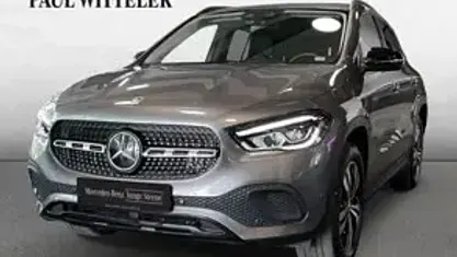 Gebraucht Mercedes GLA250 Progressive 218 PS (160 kW) 2022 Lack mountaingrau SUV