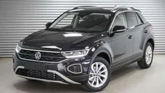 Deep black metallic (2t) Neu 2025 VW T-Roc Life SUV | 30.192 € (Superpreis)