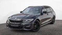 Saphirschwarz Gebraucht 2022 BMW 320 M Sport Kombi | 31.950 € (Guter Preis)