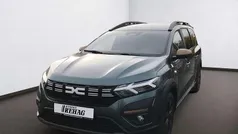 Gebraucht 2025 Dacia Jogger Extreme Van / Kleinbus | 21.880 € (Fairer Preis)