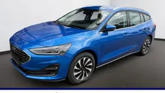 Dynamic blau Gebraucht 2024 Ford Focus Titanium S Limousine | 25.880 € (Fairer Preis)