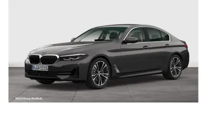 Używany BMW 520 Sport Line 190 KM (139 kW) 2023 Szary Sedan/Limuzyna