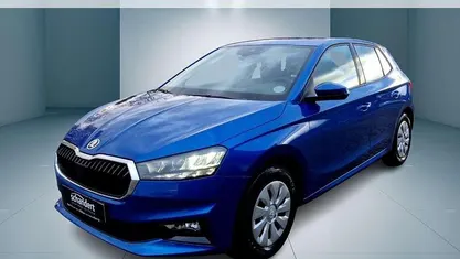 Gebraucht Skoda Fabia Selection 80 PS (58 kW) 2024 Raceblau metallic Limousine