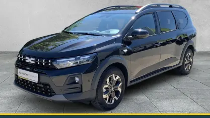 Neu Dacia Jogger Journey 158 PS (116 kW) 2026 Schwarz Van / Kleinbus