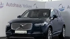 Blau (magic blue /) Gebraucht 2016 Volvo XC90 Inscription SUV | 28.990 €