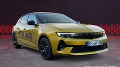 Kult gelb (metallic) Gebraucht 2023 Opel Astra Ultimate Limousine | 25.480 € (Fairer Preis)