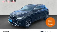 Schwarz Gebraucht 2024 VW T-Roc Move SUV | 26.390 € (Guter Preis)
