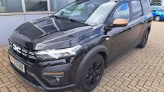 Schwarz Gebraucht 2023 Dacia Jogger Extreme Van / Kleinbus | 19.750 € (Fairer Preis)