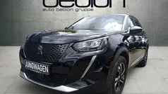 Metfa schwarz perla Gebraucht 2023 Peugeot 2008 Allure SUV | 21.980 € (Fairer Preis)