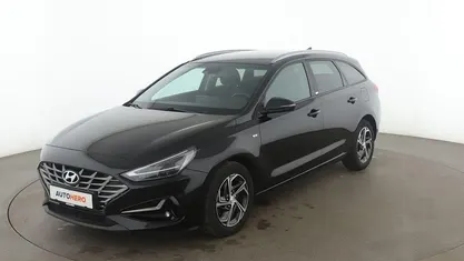 Schwarz Gebraucht 2021 Hyundai i30 Intro Edition Kombi | 17.980 € (Fairer Preis)