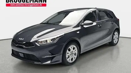 Gebraucht 2025 Kia Ceed Comfort Kleinwagen | 24.490 € (Fairer Preis)