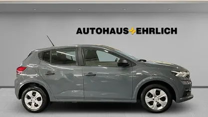 Grau Gebraucht 2023 Dacia Sandero Essentiel Kleinwagen | 12.790 € (Superpreis)
