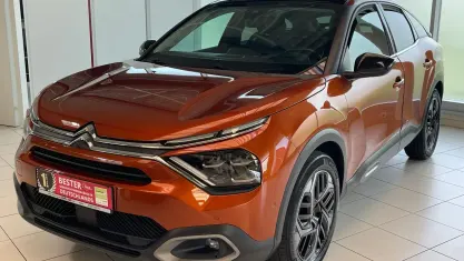 Gebraucht Citroën C4 PureTech 131 PS (96 kW) 2021 Lackierung pulsorange/typ aussenverkleidung metalliclackierung Limousine