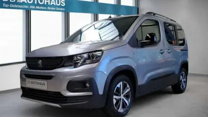 Gebraucht Peugeot Rifter GTi 131 PS (96 kW) 2023 Silber Van / Kleinbus