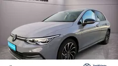 Mondsteingrau Gebraucht 2024 VW Golf VIII Move Limousine | 27.880 € (Fairer Preis)
