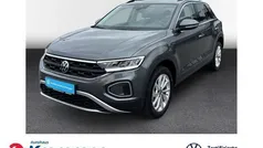 Grau Gebraucht 2024 VW T-Roc Life SUV | 25.880 € (Fairer Preis)