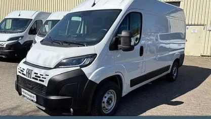 Weiss Gebraucht 2024 Fiat Ducato Van | 28.548 € (Superpreis)