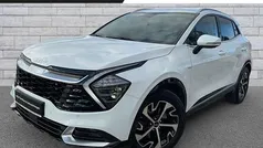 Weiß Gebraucht 2023 Kia Sportage Spirit SUV | 30.900 € (Fairer Preis)