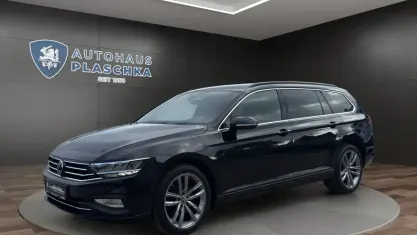 Gebraucht VW Passat Business 190 PS (139 kW) 2023 Deep black perleffekt (schwarz) Kombi