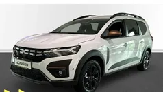 Gebraucht 2025 Dacia Jogger Extreme Van / Kleinbus | 22.590 € (Fairer Preis)
