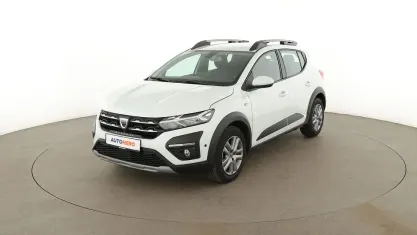Gebraucht Dacia Sandero Comfort 91 PS (66 kW) 2022 Weiß Kleinwagen