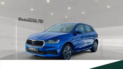 Blau Gebraucht 2022 Skoda Fabia Tour Kleinwagen | 15.989 € (Fairer Preis)