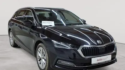 Usata Skoda Octavia First Edition 150 CV (110 kW) 2020 Nero Station wagon