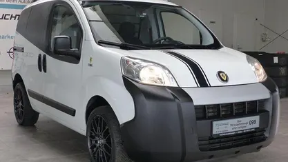 Weiß Gebraucht 2016 Fiat Fiorino Van / Kleinbus | 7.390 € (Fairer Preis)